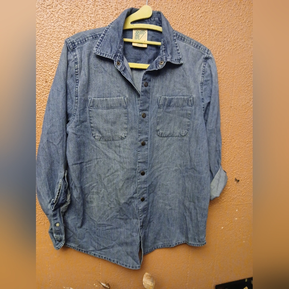 Womens Thereabouts Large Blue Denim Shirt Long Sleeves